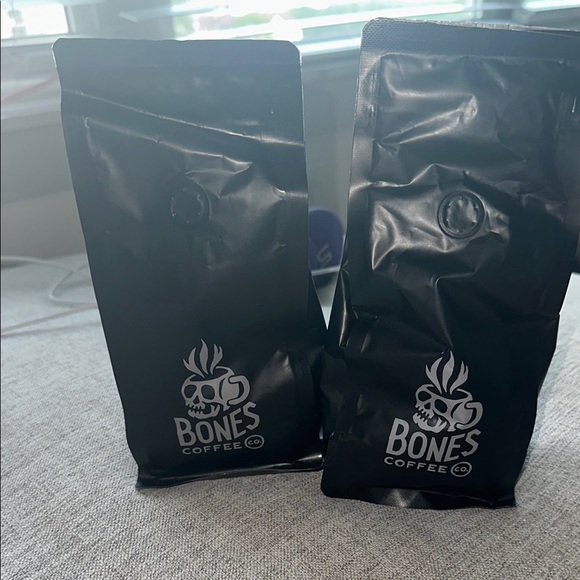 Bones Coffee Co. Paradise and Carrot Cake Coffee Bags - Picture 6 of 7